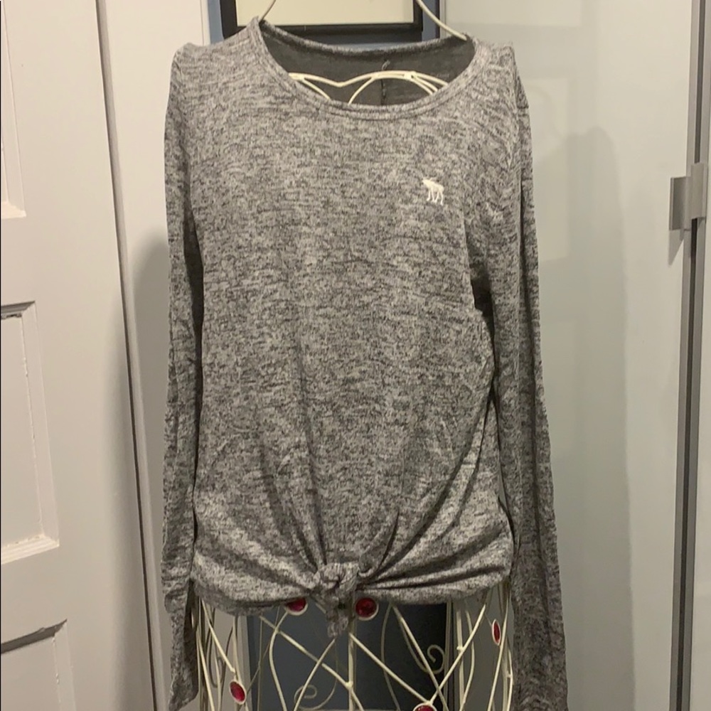 Abercrombie kids wrap front long sleeve 13/14